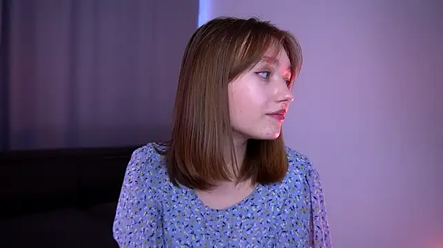 Leyla_crsh - Doggy style tease