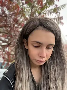 SandraCarter - Play with nipples in public
