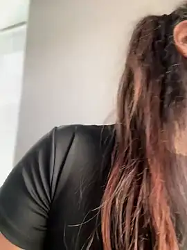 LushBySofa - FLASH TITS OUTSIDE