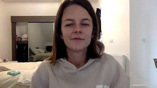 Petite-Esme - Spoil me for my birthday