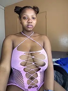 MilfBoobsxx - Finger pussy 🍑