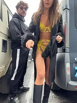 Fit_vic - Put condom on stranger hook🚗🪝 suck man