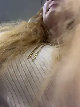 AdelRich - Rub my clit