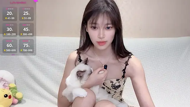 Chloeeaa - 好事发生5.0💕全裸穿丝袜...
