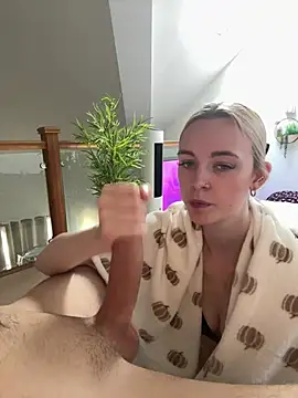 Lolabunnyblondie - last tipper choose free vid