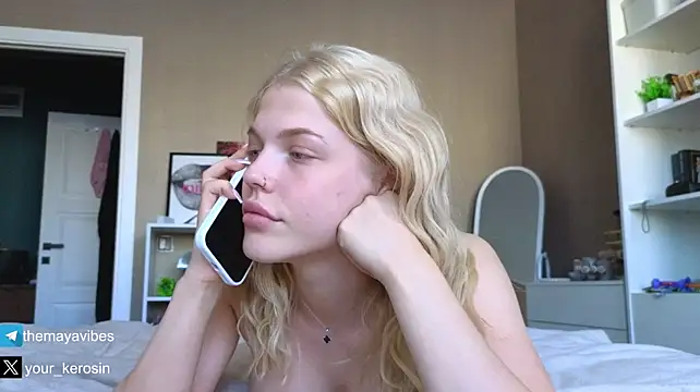Maya_NextDoor - Fuck Pyssy till i cum
