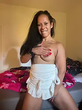 CocoCandelaLatina - 🍑Doggy + 10x slaps