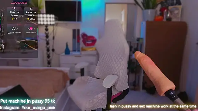 Margony - Squirt show