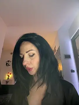Dahlia_82 - Ride to me squirt 💦💦