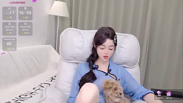 Uikyy1 - 白天想你在心上 晚上只想在你身上
