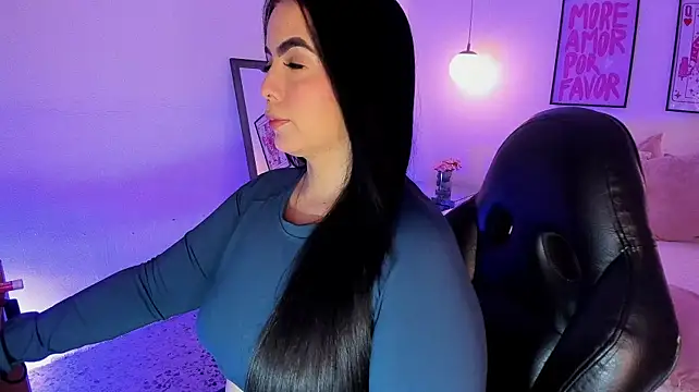Camilaa7 - put me on 4 and spank my ass