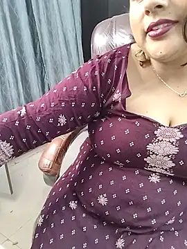 -Billo - milk in boobs