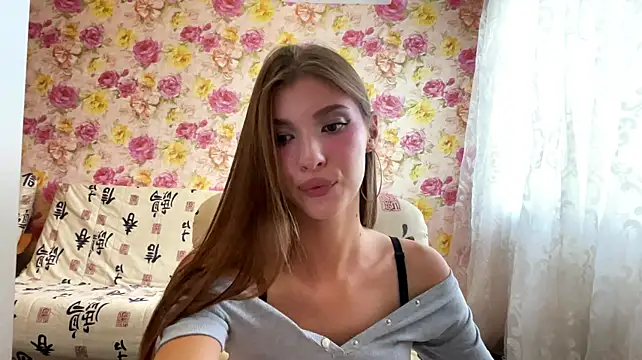 Lerchek_Wia - Show me my bra