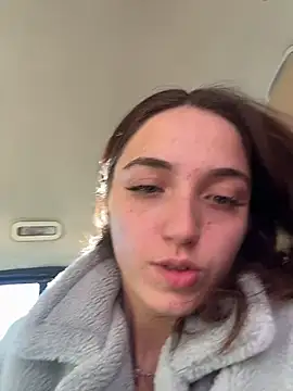 DollyTall - MAKE ME CUM IN PARKING 🥵