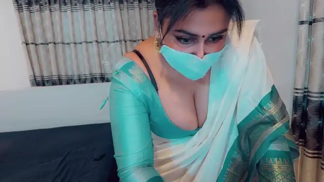 SonY_CaM - full nude in public without mask