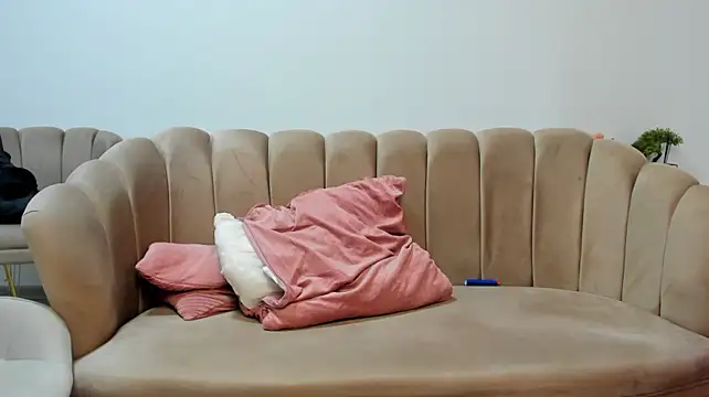 MeganJade - SQUIRT SHOW