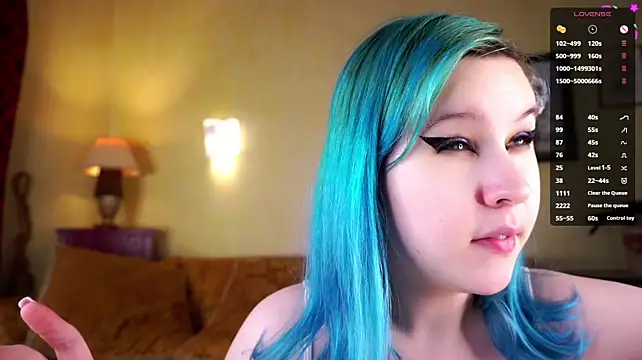 ElizSpieth1 - rubbing my sensitive nipples
