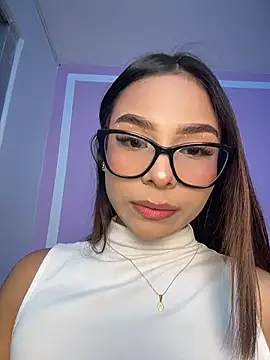 Amira_cute2 - Whip your ass, Amira