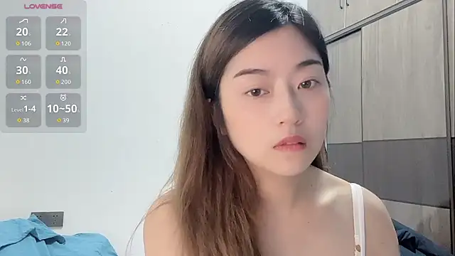 Olivia_0919 - 不开票 最后完成目标的哥哥指定300以下菜单只 接私秀和专属