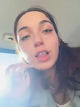 DollyTall - MAKE ME CUM IN PARKING 🥵