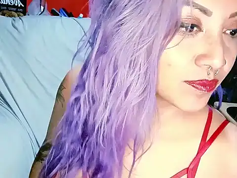 LunaHotSW92 - HAZ QUE ME MOJE CON MI VIBRADOR💦🥴💋