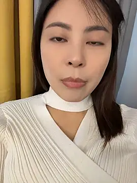 YaoYao8888 - 脱掉内衣直播2分钟