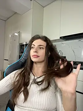 CurlyLara - 💎butt plug+VIDEO FOR LAST TIP