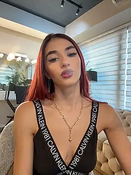 VixenRosse - Intense pulsing on my clit🔥
