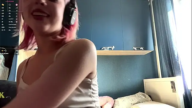 AueshaSimon