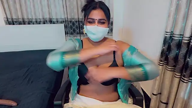 SonY_CaM - full nude in public without mask