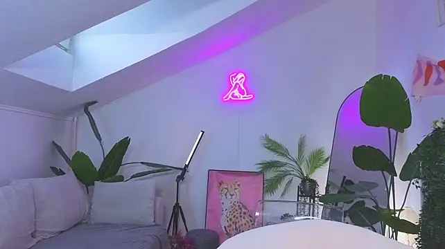Hannahflora - Shake shake Big boobies Mommy