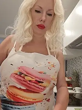 Mazlik27 - Show my boobs