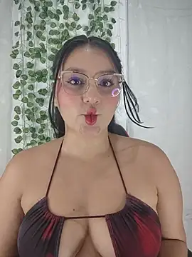 CharlotteLux__ - Sexy dance+oil 🍒✨