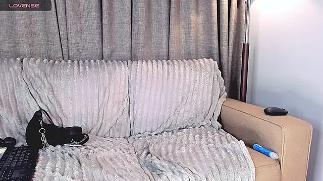 Marrena_a - Play sweet pussy