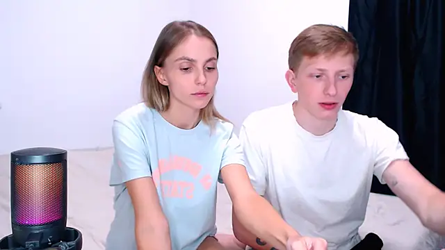 Juliaanddima - get naked