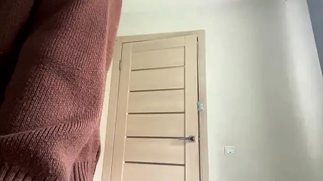 Arimy - sexually bite my lips + eye contact