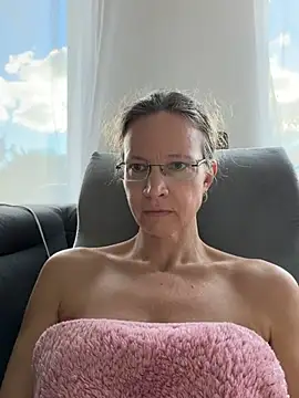 AnnikaRose - Naked Orgasmus