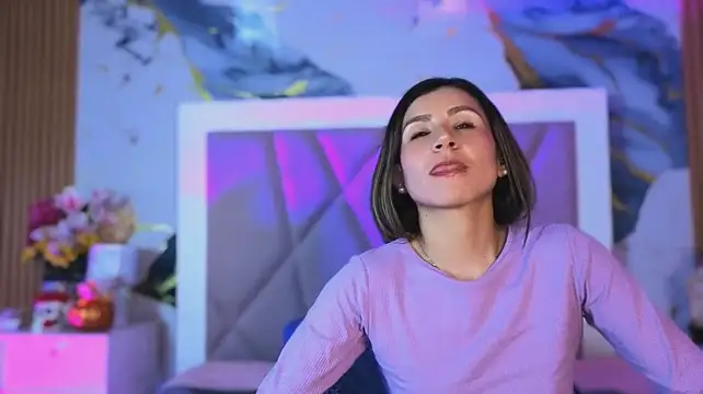 Ariana_Moretti - show pussy