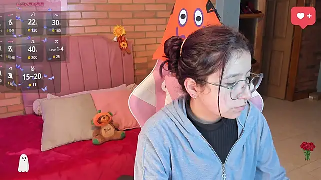 Amy_joones - Ass in doggy & explicit twerking 🌸