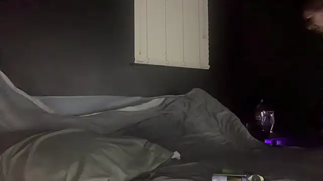 WhiteMamba6910 - CUMSHOT (I BUST FAT NUTS)