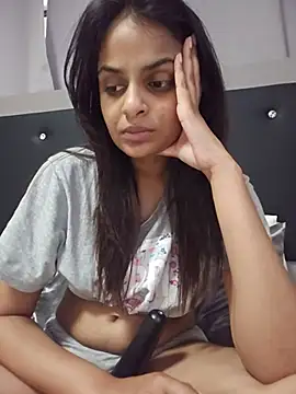 SelenaGomez26 - Make me have an orgasm
