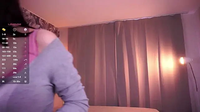 ErlineDennis - Play with my NIPPLES under my shirt