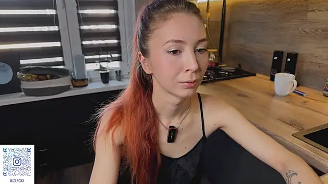 Izi-fox - masturbation