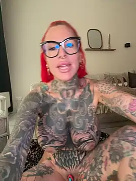 CatCoxx - Get naked lt 2vids