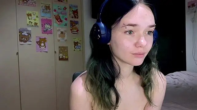 Error404_AliceNotFucked_ - pinch nipples close up