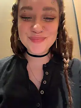 Lucy-joy - UNDRESS my boobs