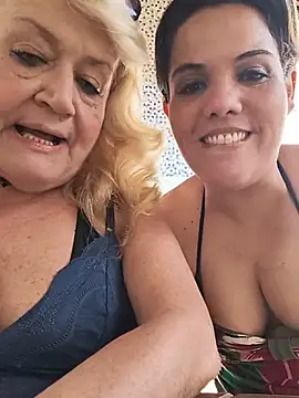 Bellapotencia1985 - Plug no cuzinho