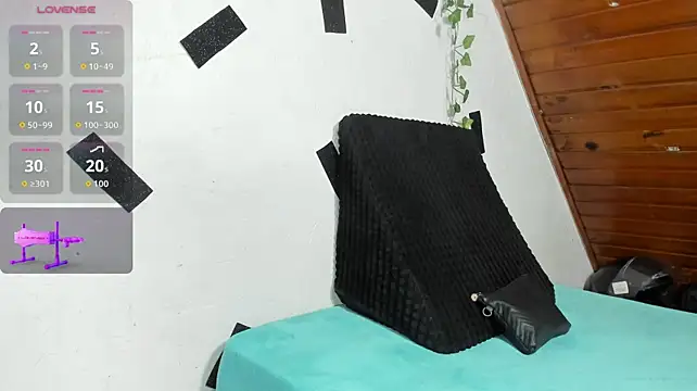 Emilly20_