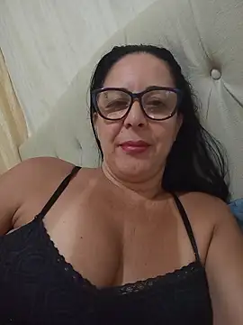 Regina475 - Peladinha E de quatro gostoso.