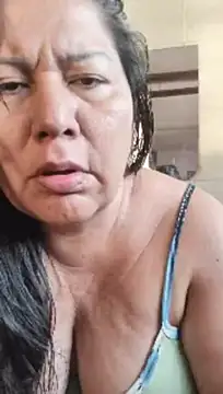 Brenda_Berck_ - show saliva careless